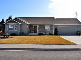 4306 Riverhill Dr, Pasco, WA 99301
