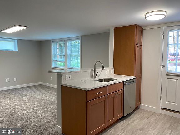 4th image of 1808 16th St N APT 5