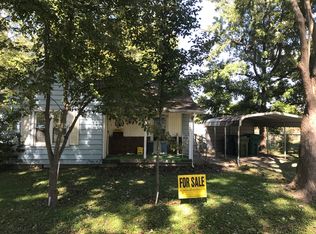 1705 W Adams St, Herrin, IL 62948