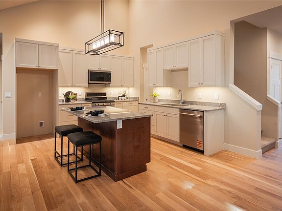 5th image of 12288 Madrona Road SW