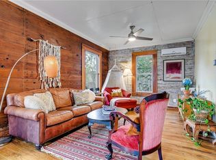 2006 E 8th St, Austin, TX 78702