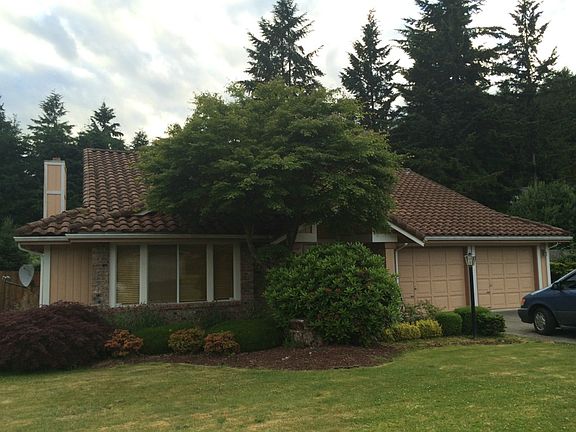 3rd image of 11408 87th Avenue Ct SW
