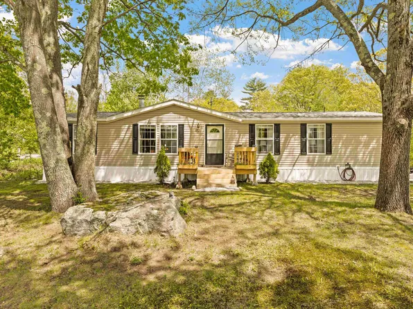 7 Welch Lane, Raymond, NH 03077
