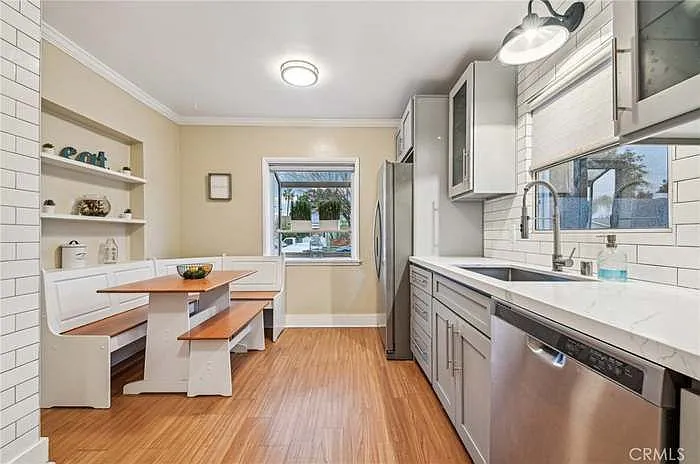 835 N Pine St — Photo 15