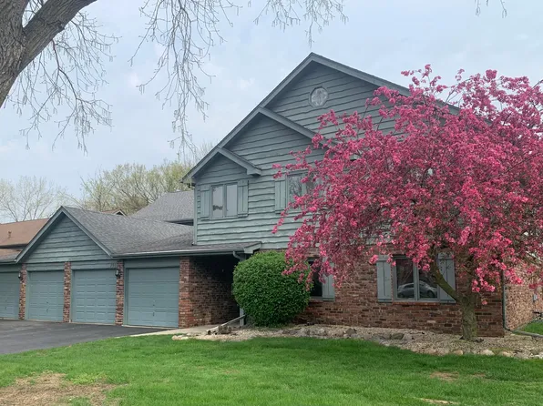 710 Knoxbury Dr Unit 1, Schererville, IN 46375