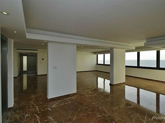 Remarkable Oceanfront Penthouse in Condado Beach