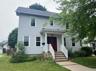 314 N Chatham St, Janesville, WI 53548
