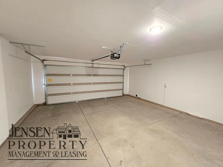 5848 S Challenger Way — Photo 11