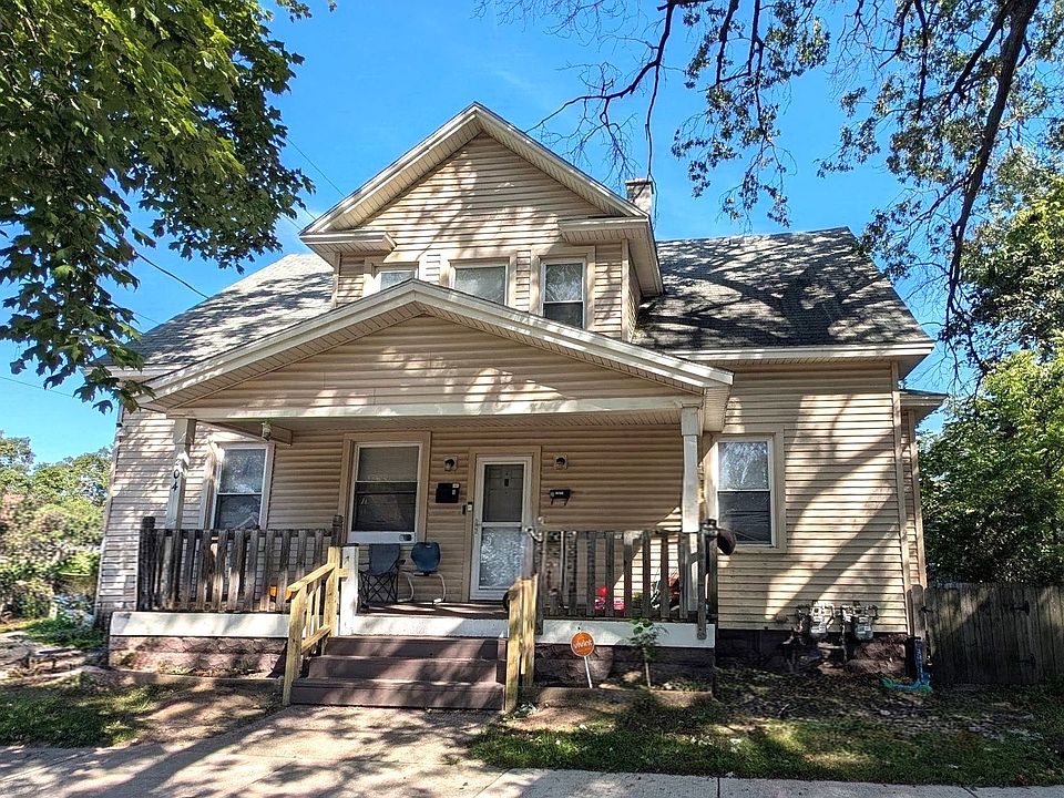 1st image of 204 W Larch Ave #2