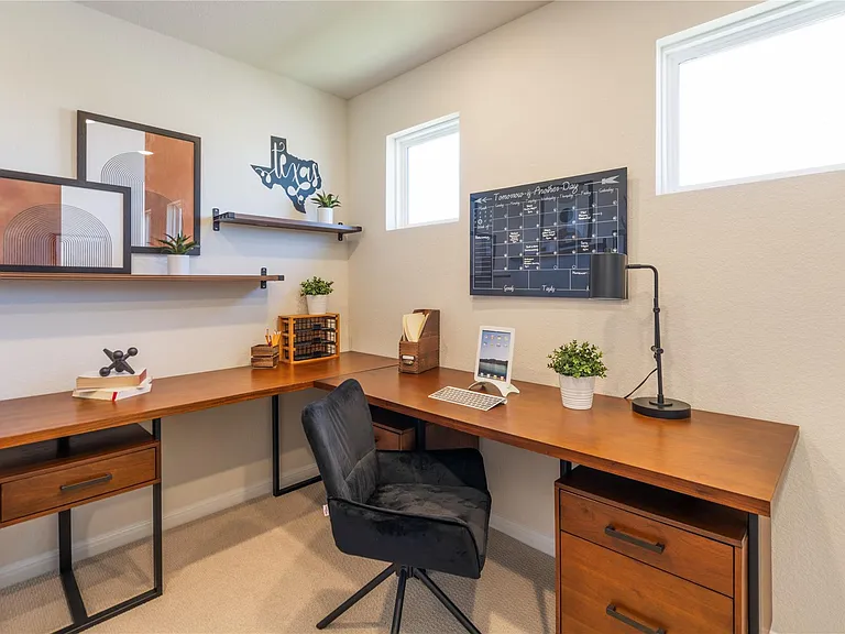 2428 Ekvall Dr — Photo 23