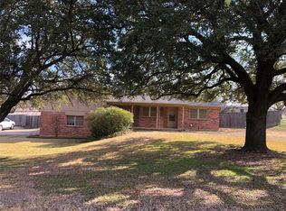 1701 Valley View Rd, Crowley, TX 76036