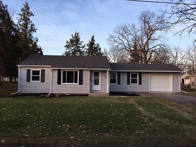 1st image of 424 Hattie St