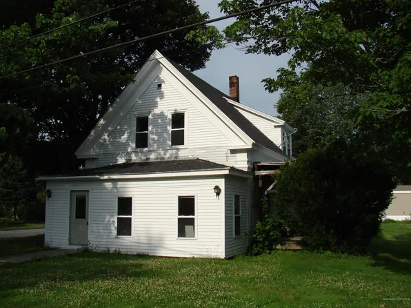 85 Weston Ave, Madison, ME 04950