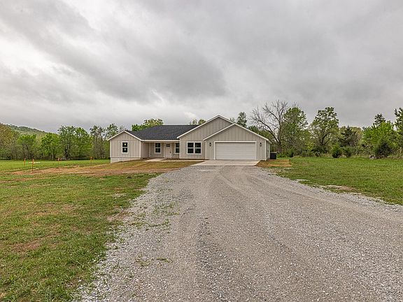 2nd image of 469 Madison County Rd #1536