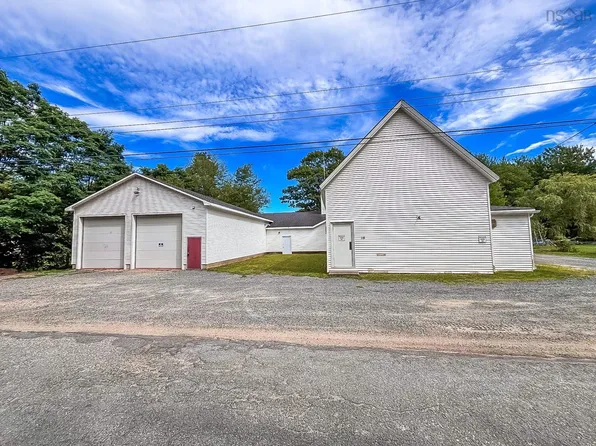 16 Wiles Lake Rd, Wileville, NS B4V 5L6