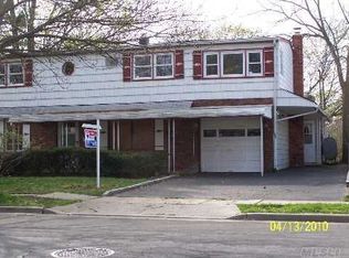 133 Arlyn Dr W, Massapequa, NY 11758