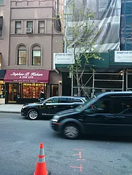 27 East 61st Street in Lenox Hill