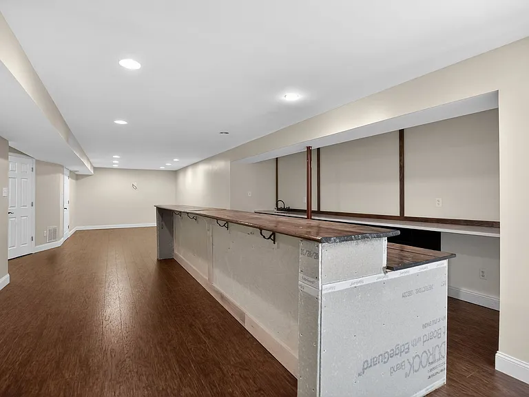 15152 Robbers Roost Ct — Photo 12