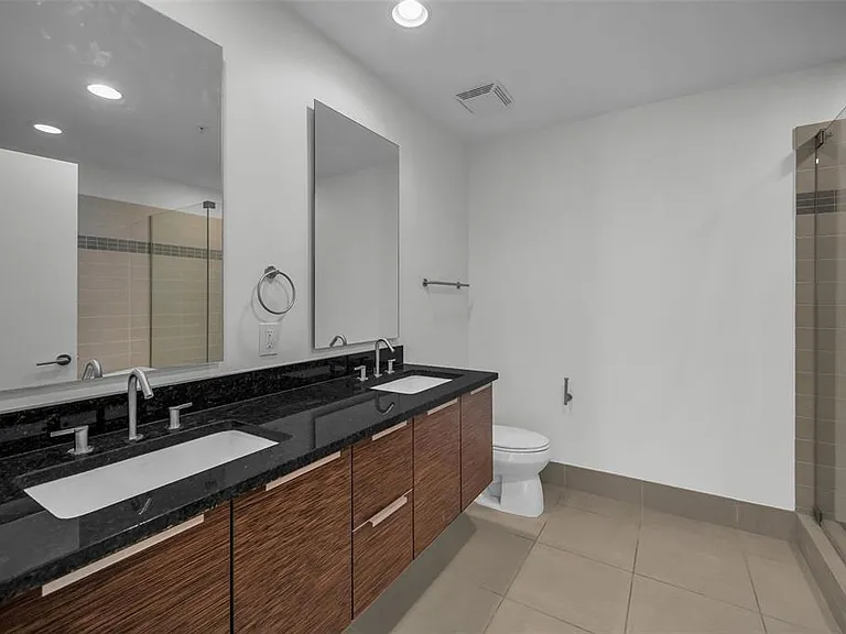 175 1st St S #2604 — Photo 21