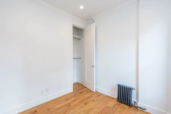 Rented by Nooklyn NYC LLC | media 36