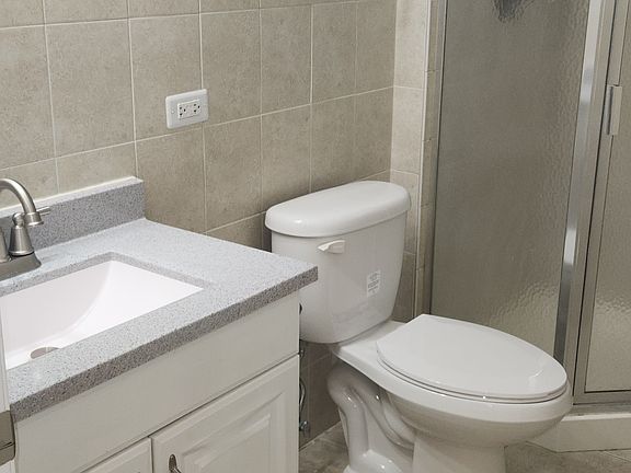 5th image of 3079 Hughsdale St #1