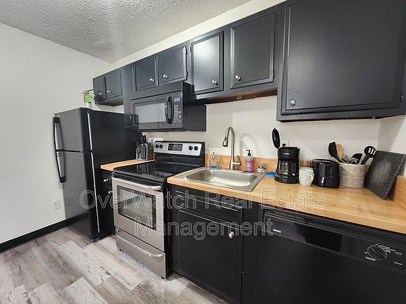 4th image of 3007 W 33rd Ave APT 1