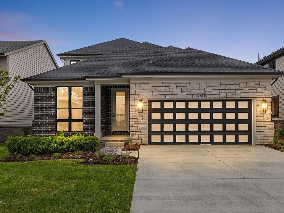 1st image of 54884 Camden Ct #26