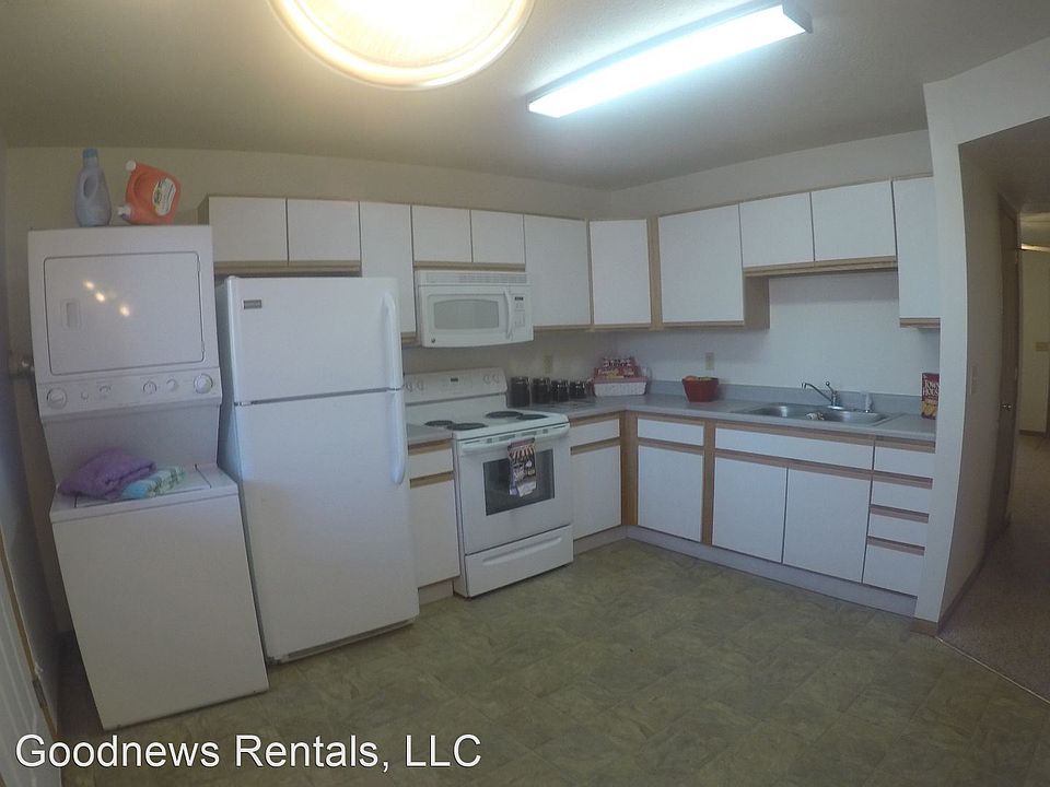 1st image of 1102 Holloway Dr