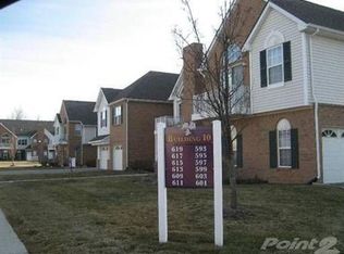 611 Olde English Cir, Howell, MI 48855