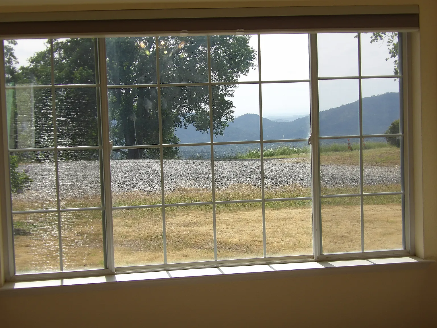 3 bed, 1800 sqft, $2,200 — Photo 4