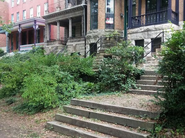 2012 Mount Royal Ter