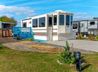 3665 Sandpiper Rd #245, Virginia Beach, VA 23456