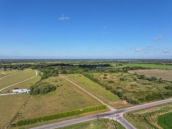 4th image of 8799 Buller Rd
