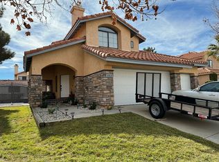 362 Rainbow Ter, Palmdale, CA 93551