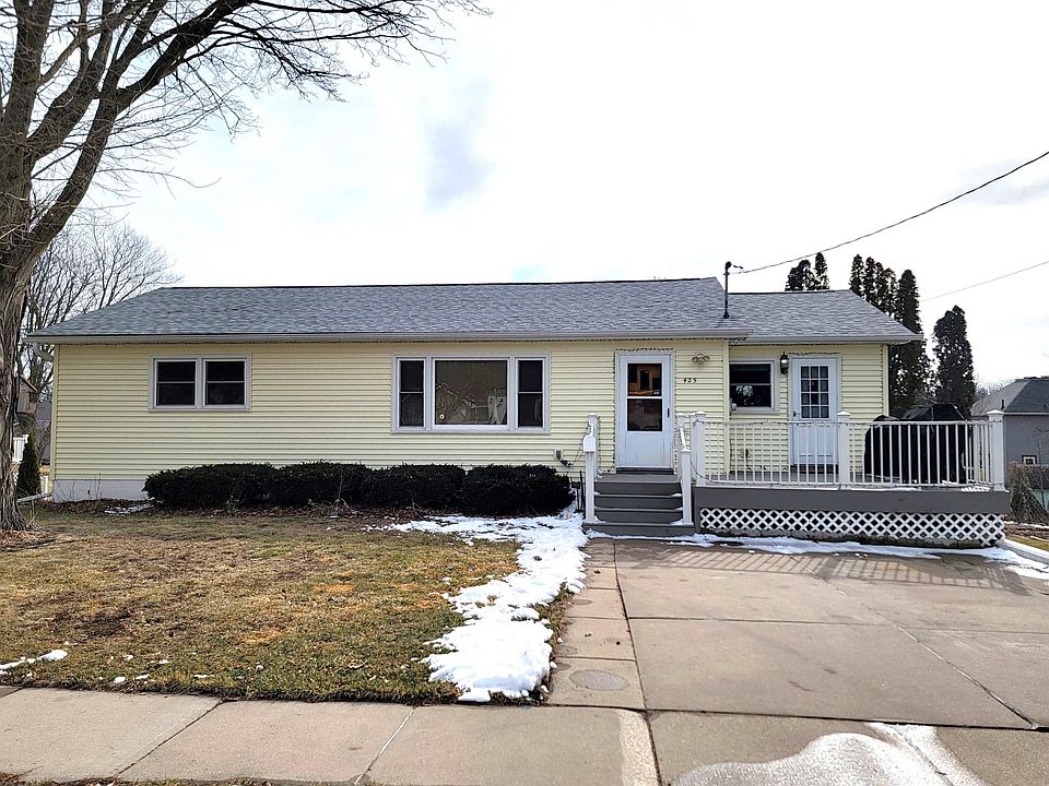 1st image of 425 Jefferson St