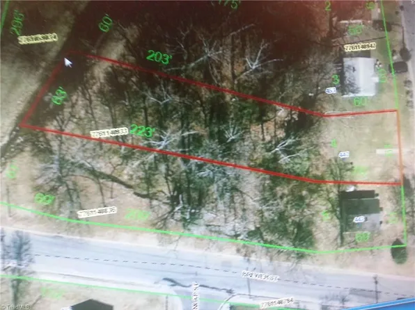 447 Watkins St, Asheboro, NC 27203