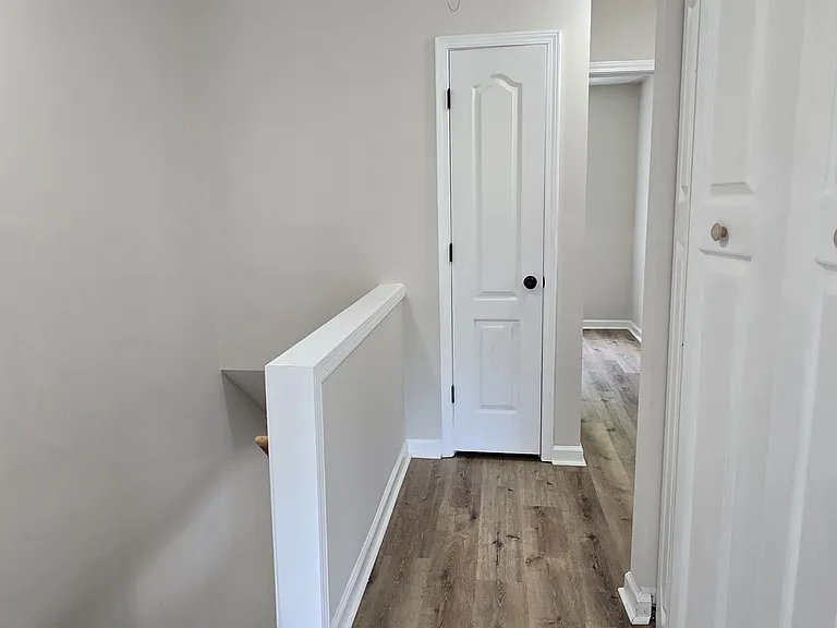 3902 Elizabeth Glen Way — Photo 7