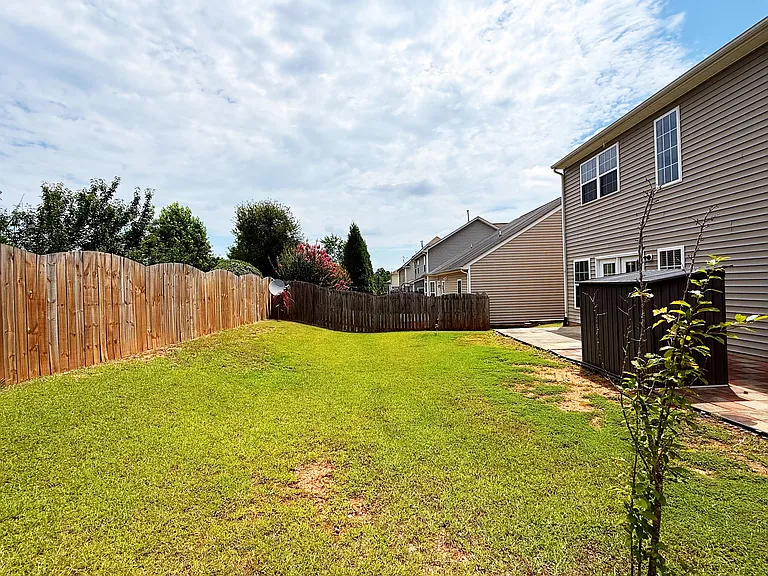 225 Arctic Ridge Way — Photo 34