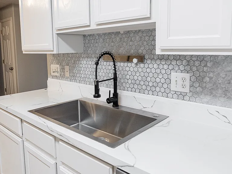 8084 N Ridge Loop E #F6 — Photo 7