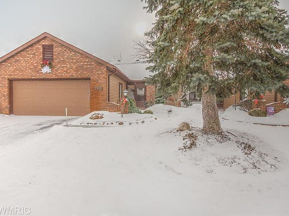 2nd image of 3250 Calvin Ct SW