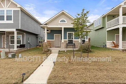 1216 Esplanade Pkwy Photo 1