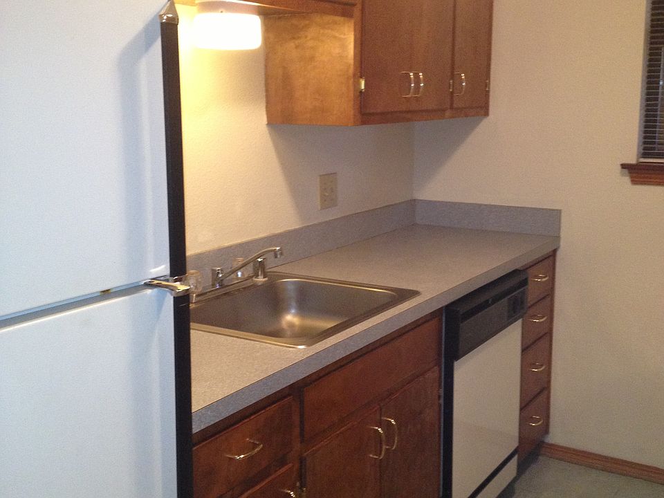 1st image of 1650 N Sang Ave APT 216