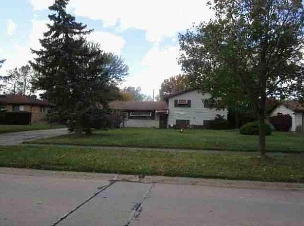 1st image of 5684 Meadow Ln