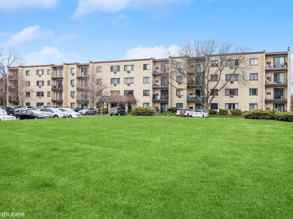 7211 Wolf Rd Unit 304, La Grange, IL 60525