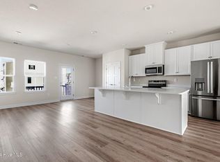 304 Fost Blvd, Moyock, NC 27958