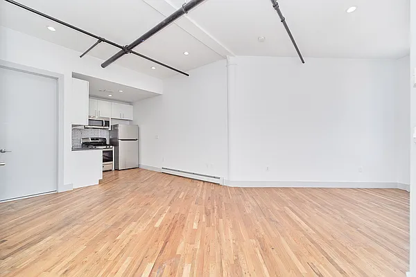 Rented by Living New York | media 11