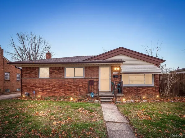 28820 Park Ct, Madison Heights, MI 48071