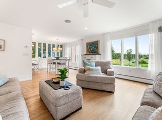 64 Beach St, Manchester, MA 01944