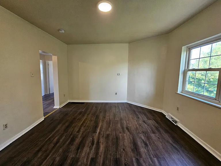1521 Mutual St #2 — Photo 11