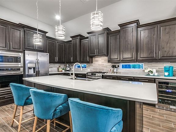5th image of 7001 Antelope Dr